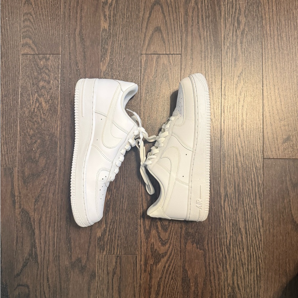 NIKE AIR FORCE 1’s